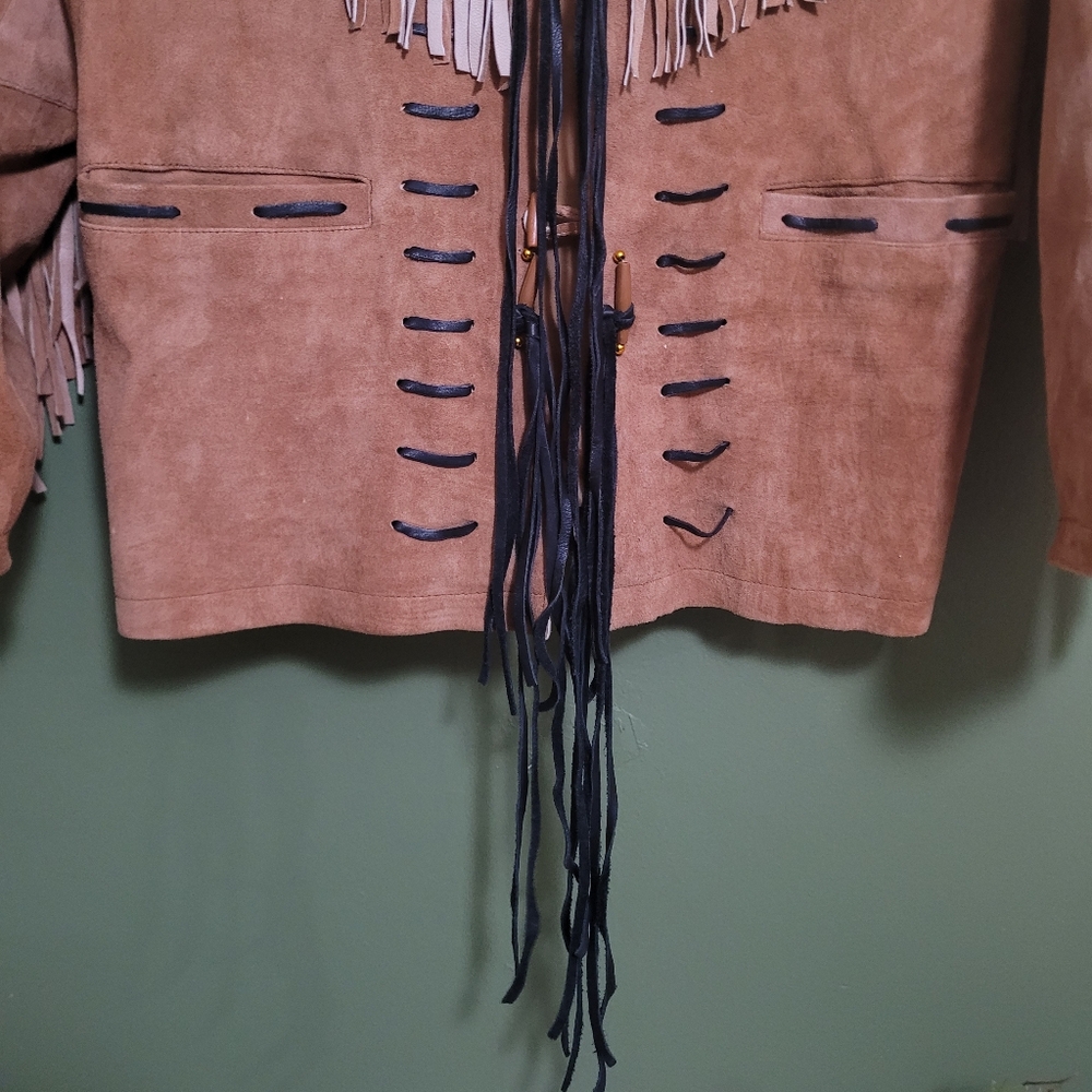 Vintage Real Leather Fringe Western Jacket Beaded Detail Size Medium - Picture 2 of 5